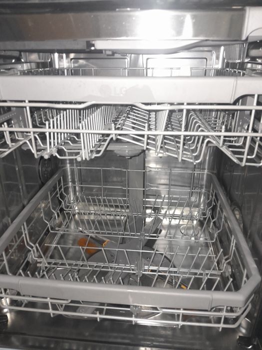 Maquina lavar loica LG  nova topo de gama 220€