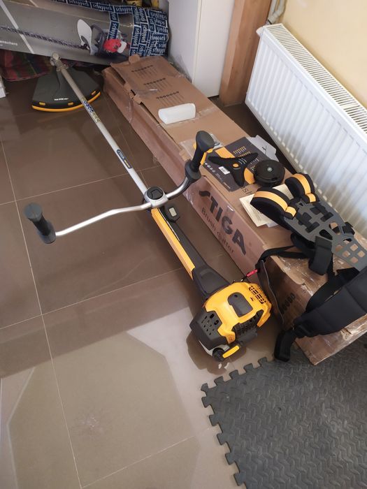 Бензокоса кущоріз Stiga sbc 546dx.