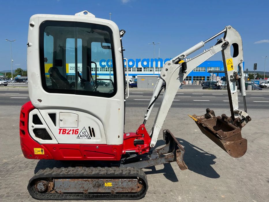 Takeuchi TB 216  Minikoparka, 3 łyżki, szybkozłącze, rozsuwane podwozie