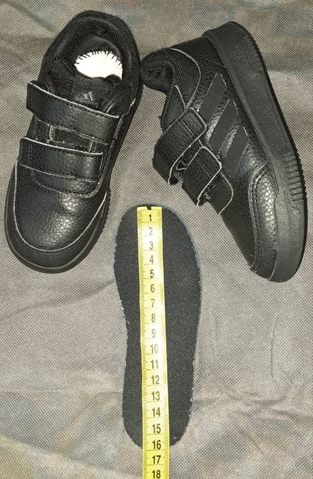 Adidas  для дітей