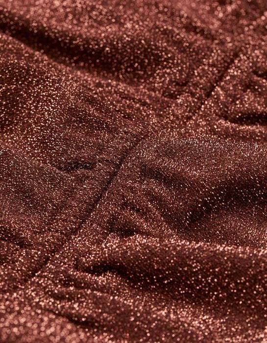 Сукня жіноча з вирізом