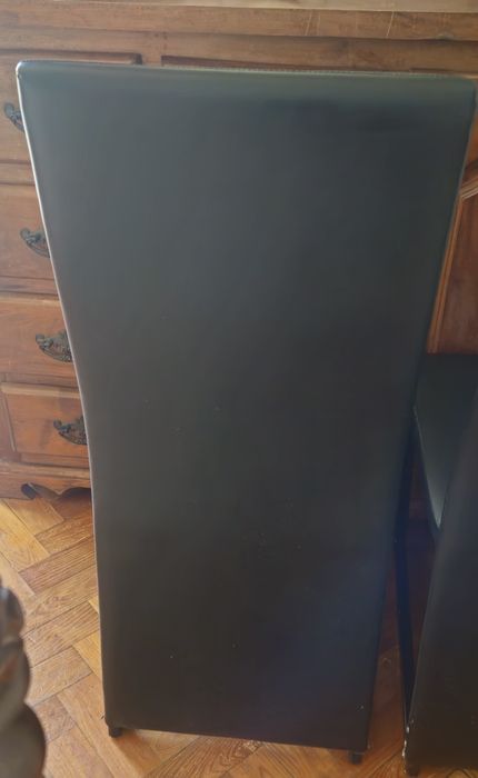 Cadeiras sala pretas