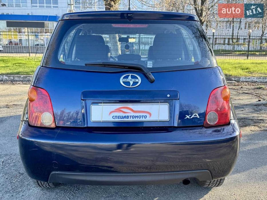 Продам Scion xA 2004