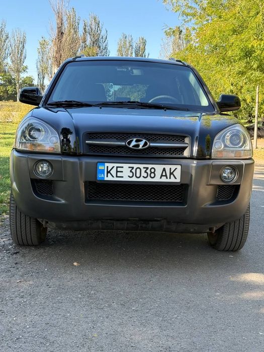 Продам автомобіль Hyundai Tucson 2007 року