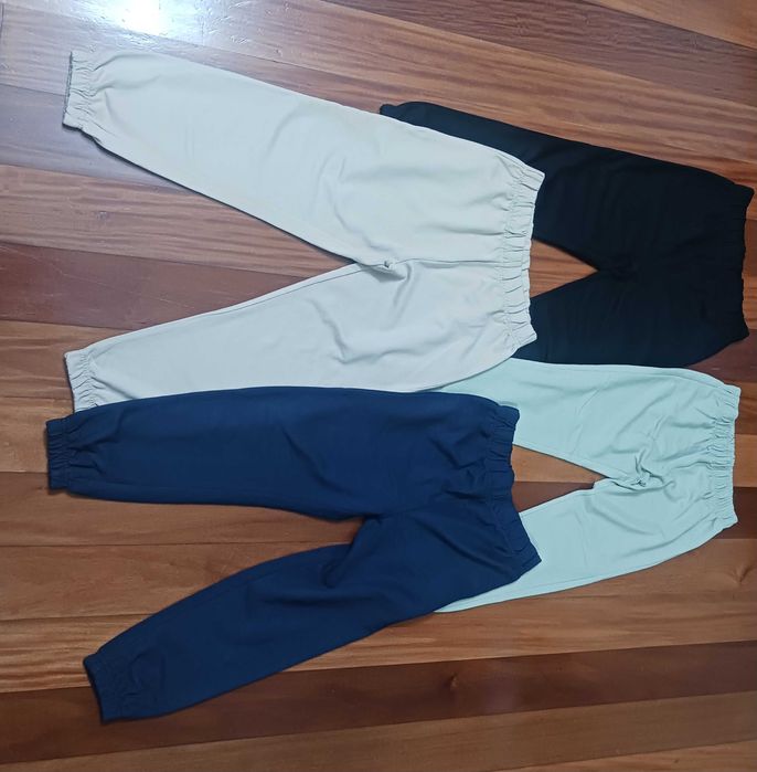 conjunto de 4 calças de treino para criança  - 7/8 anos