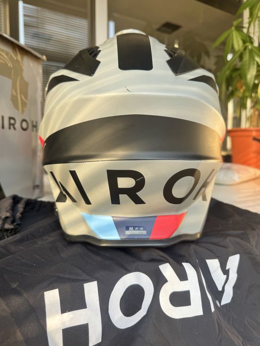 Airoh Commander