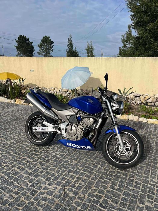 Hornet 600 25 mil kms