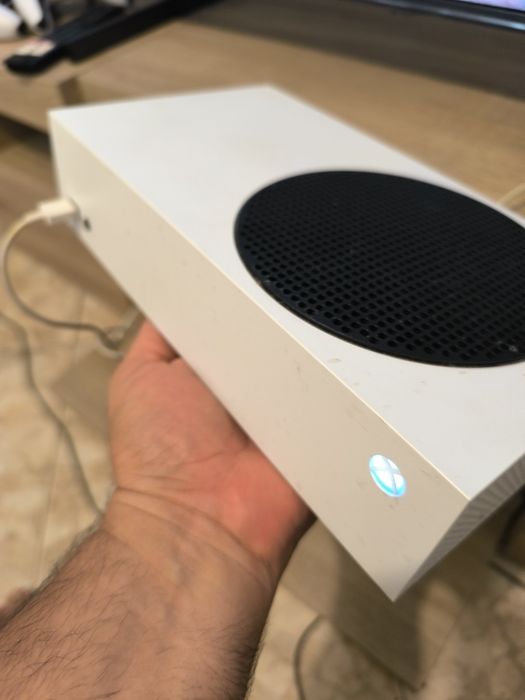 Xbox Series S 512GB – Em Perfeito Estado com Caixa Original
