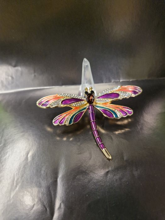 Broszka ważka fiolet