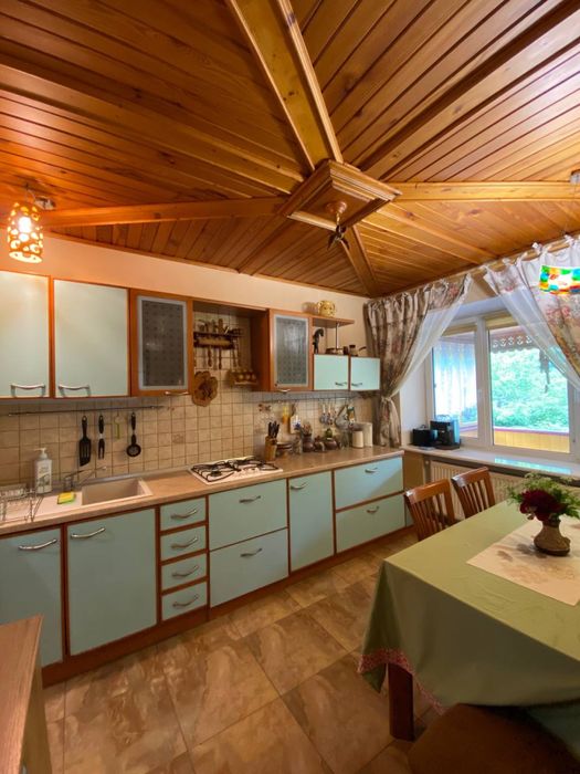 Оренда будинку в лісі із бассейном, чаном і сауною. Без чусідів