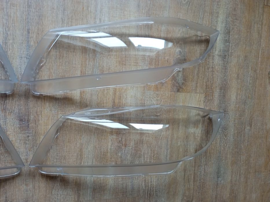 Скло фар BMW E90, E91