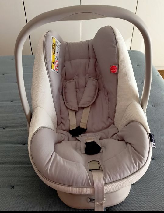 Carrinho de passeio bebé64751892079105121