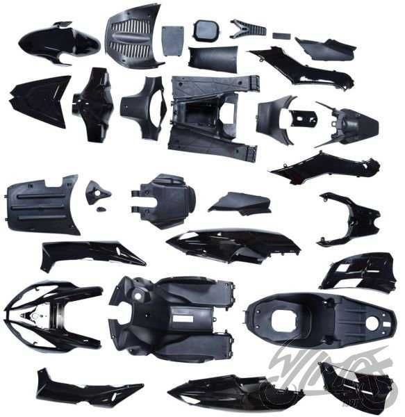 Zestaw  plastików NADWOZIA DO ROMET 717 i inne  niekompletny