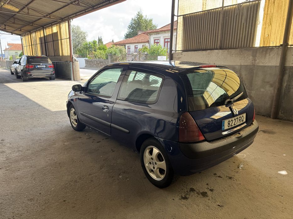Renault clio 1,5dci foto 2