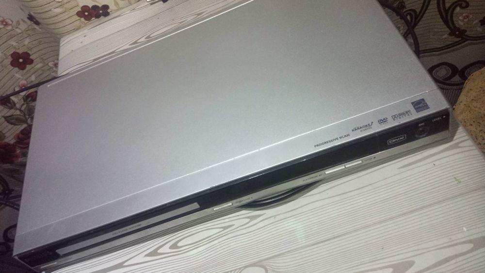Продам DVD плеер Philips DVP3148K/51