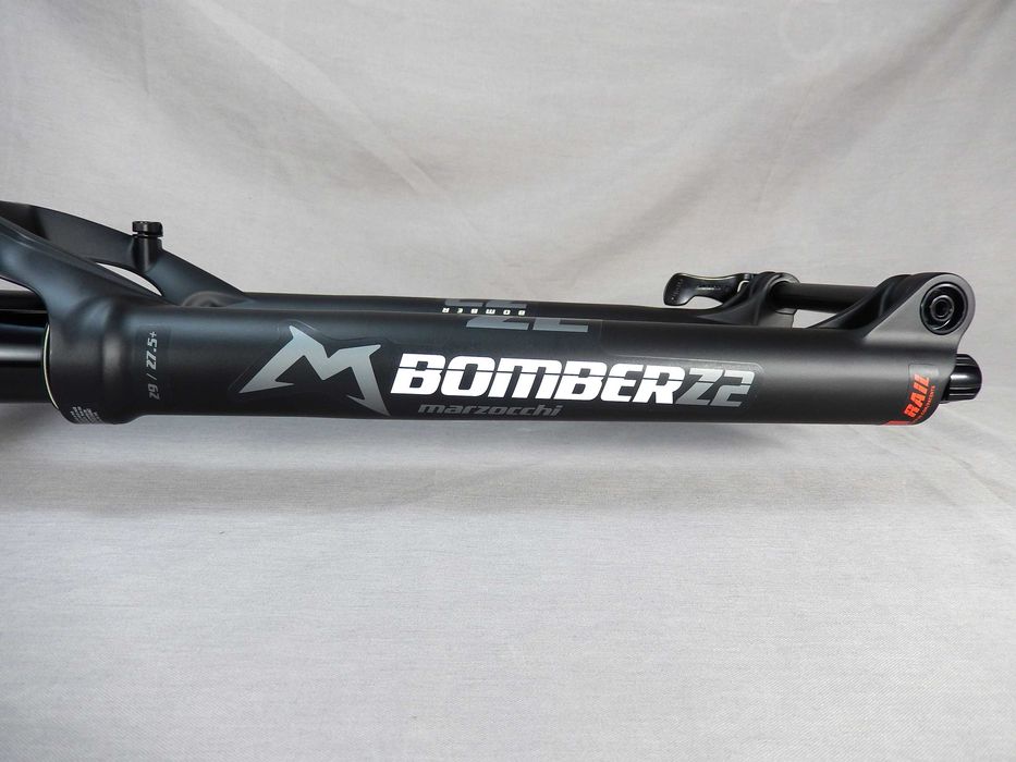 Marzocchi Bomber Z1 / Z2 ( FOX ): 15 000 грн. - Велозапчасти
