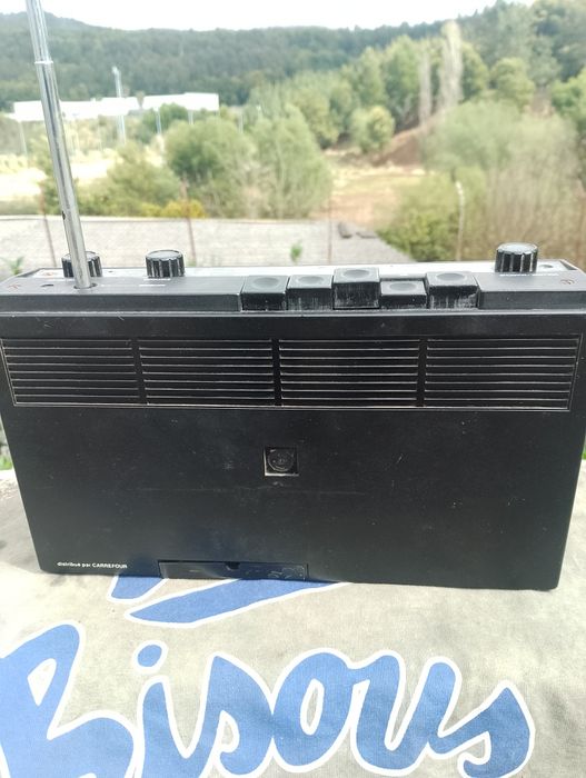 Radio portátil a pilhas