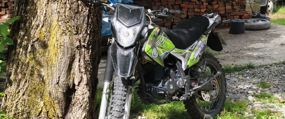 Продаю мотоцикл geon x-road 250