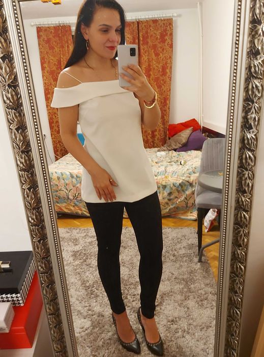 Kremowa bluzeczka bez ramion Asos rozm. M