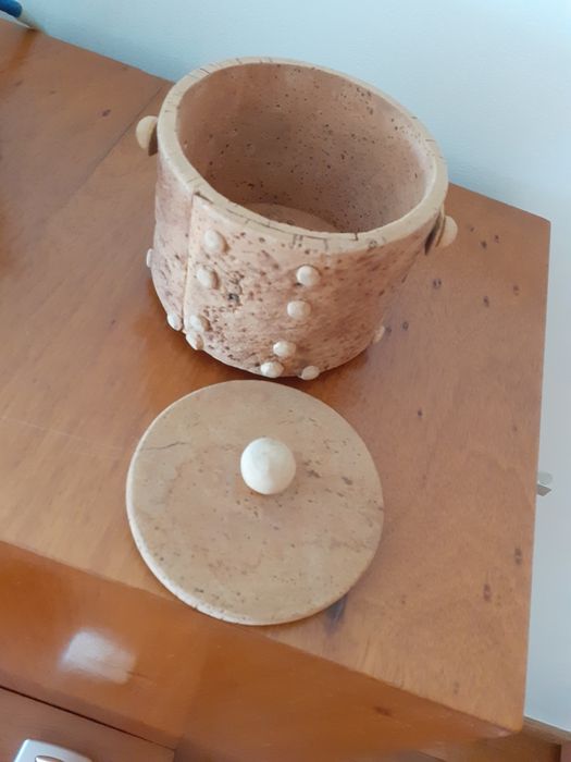 Tarrinho alentejano . Artesanal