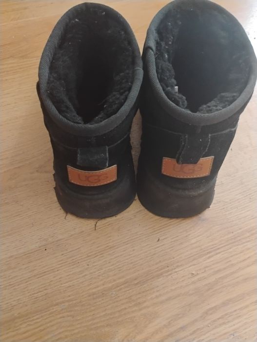 Buty UGG czarne  roz. 40