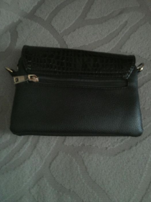 Кожаная сумочка.