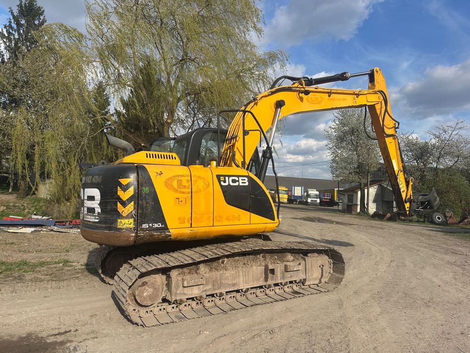 Екскаватор jcb js130