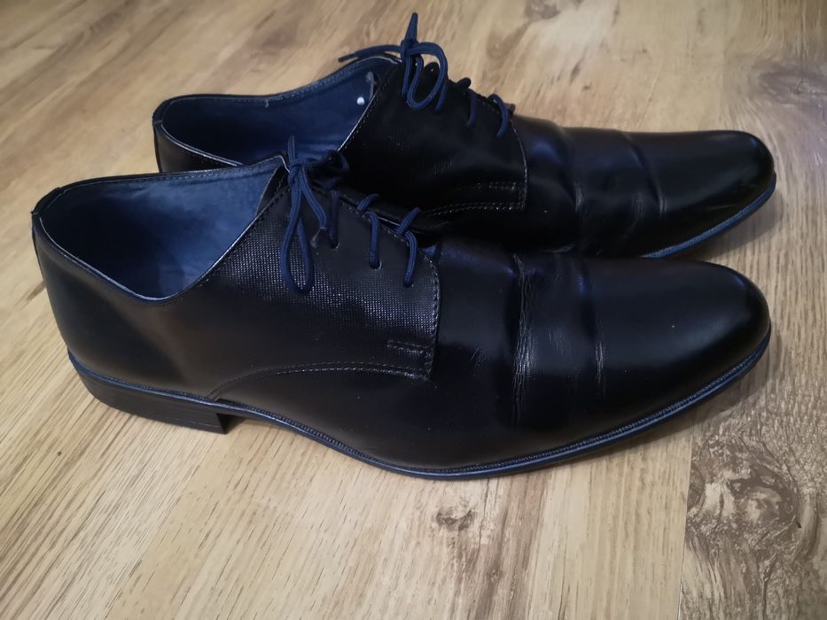 Czarne skórzane półbuty