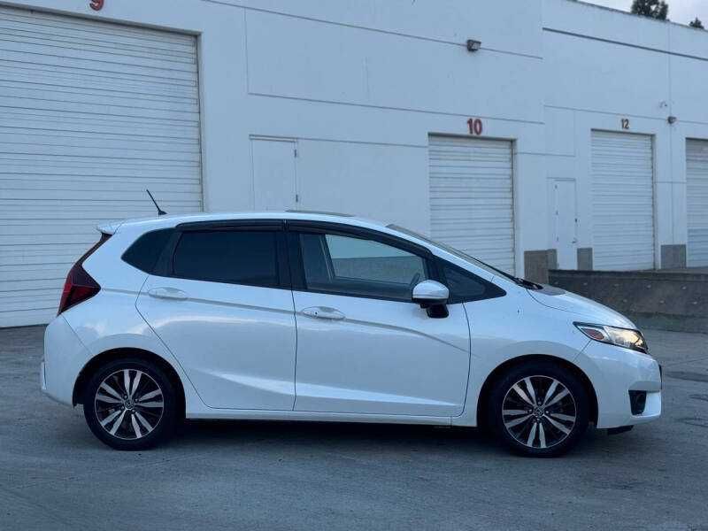 2016  Honda  Fit