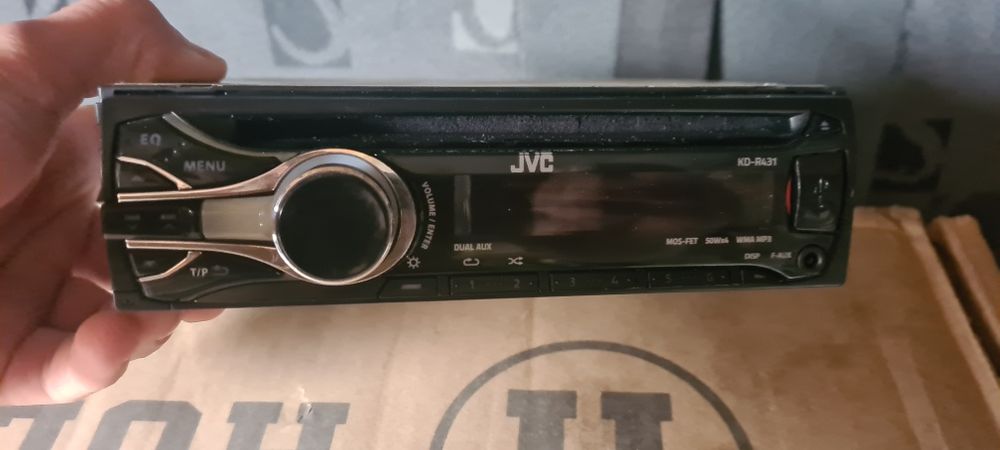Магнитола JVC kd-r431 неробоча потребуэ ремонту