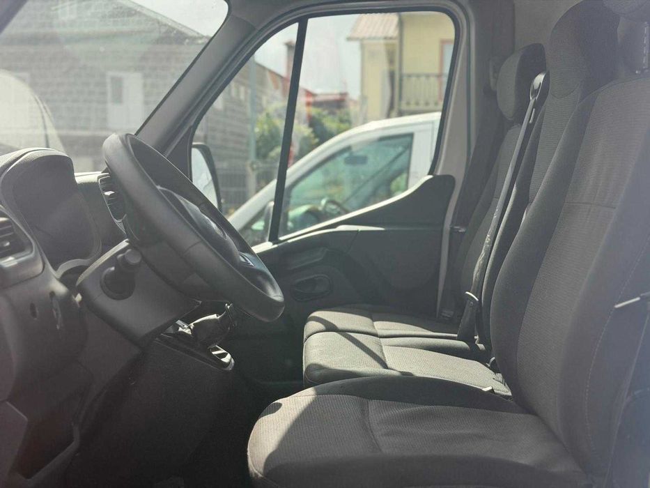 Renault Master 2.3 dCi L2H2 IVA DEDUTÍVEL