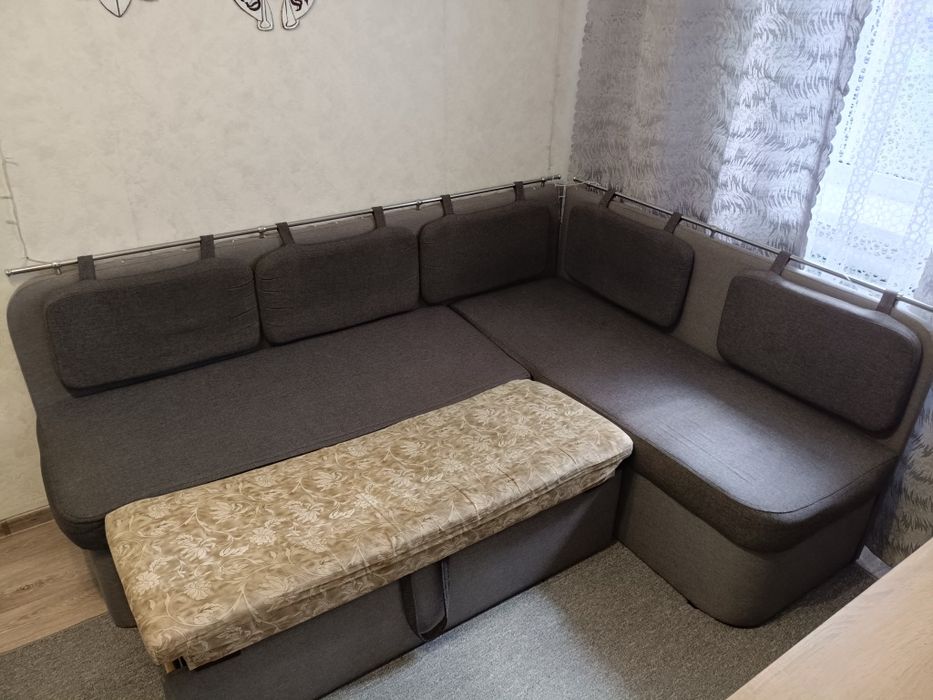 Розкладний диван