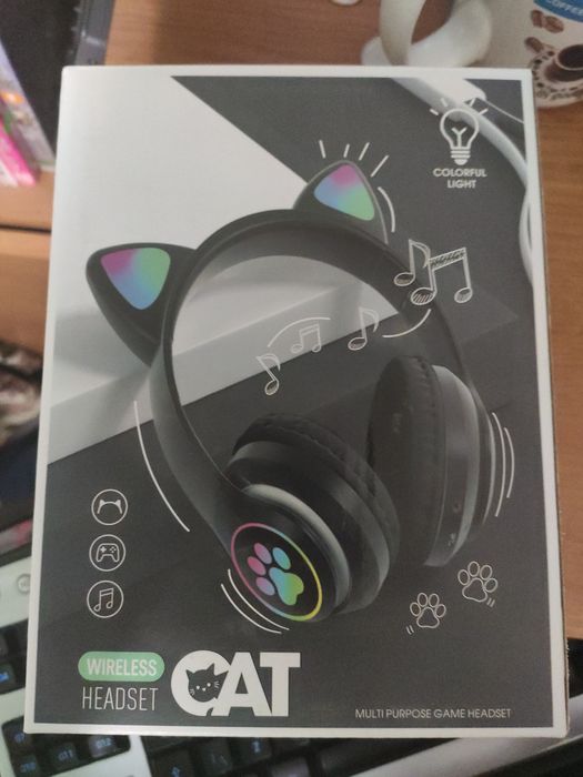 Wireless Headset Cat