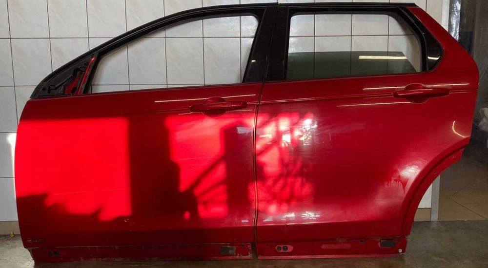 Двери правые левые передние Land Rover Discovery Sport L550 L462