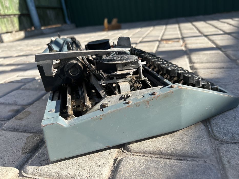 Машинка друкарська часів СРСР