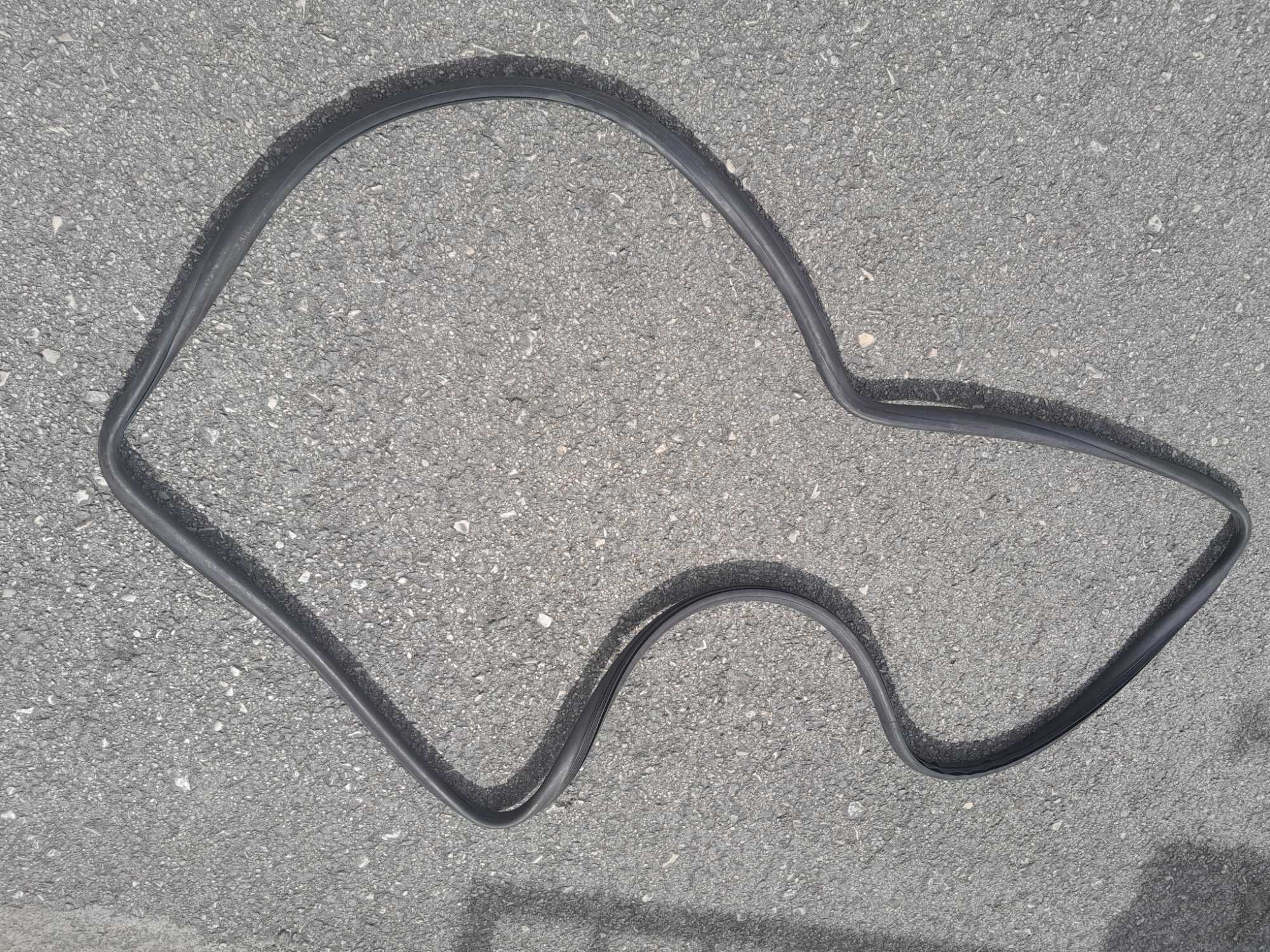 volkswagen-vw-golf-2-mk2-jetta-borracha-nova-para-brisas-marinha-grande