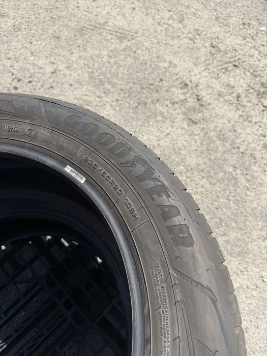 235/60 r20 Goodyear UltraGrip performance Резина зимняя