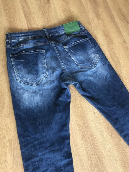 Джинси dsquared2