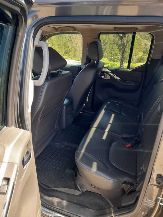 NISSAN NAVARA 2.5 dCI 190 cv - SE 4WD - 4 Portas FULL EXTRAS