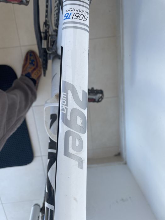 Vendo bicicleta MMR roda 29 com extras