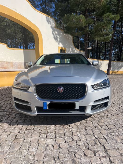 Jaguar XE 2.0 D R-Sport Aut — photo 3