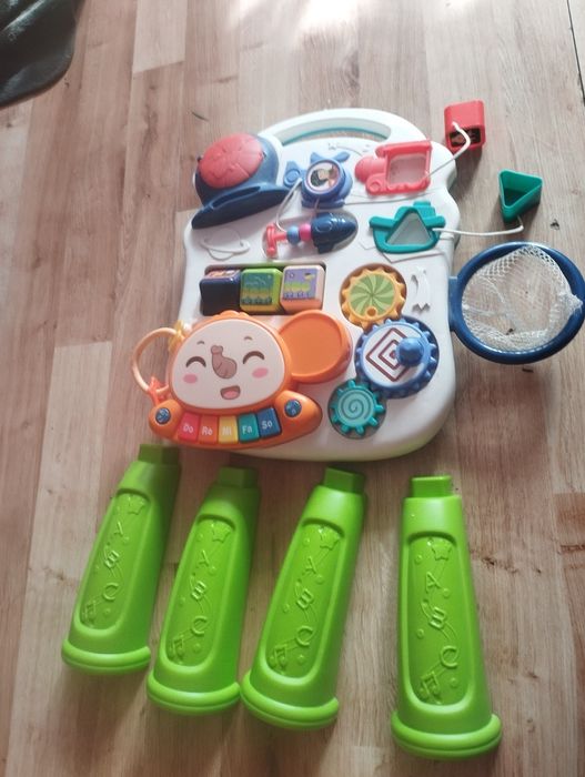 Chodzik -stolik interakcyjny