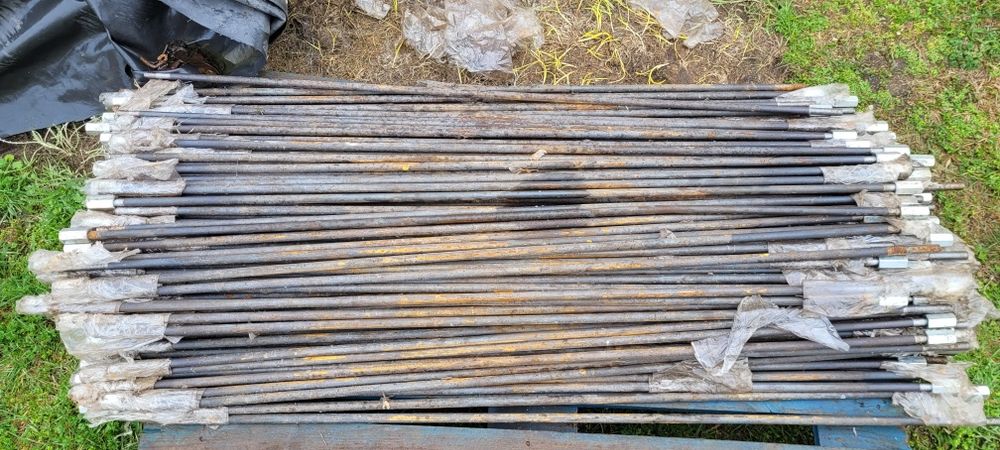 Żerdź/Pręt S235 Fi14 130 CM Gwintowana 10 zł sztuka