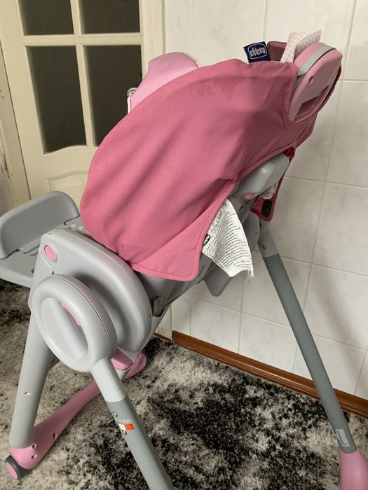 Годувальний стілець-в чудовому стані Італійського виробництва