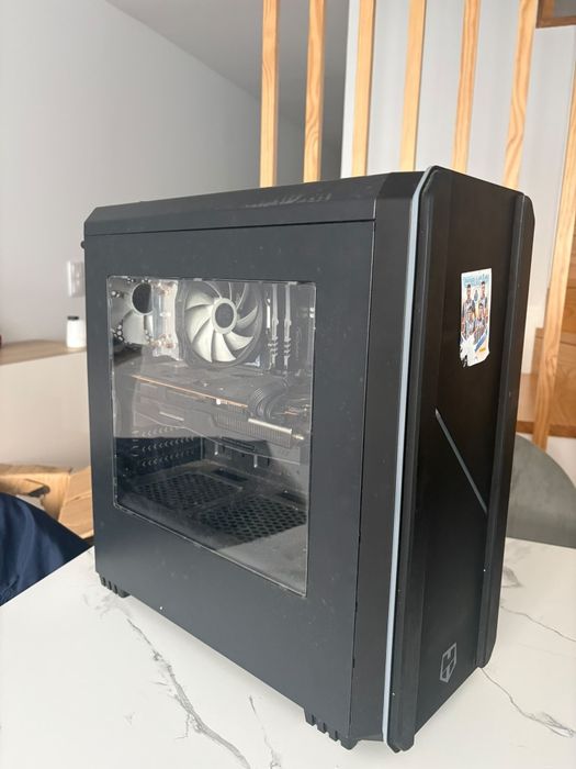 PC usado, em bom estado para venda