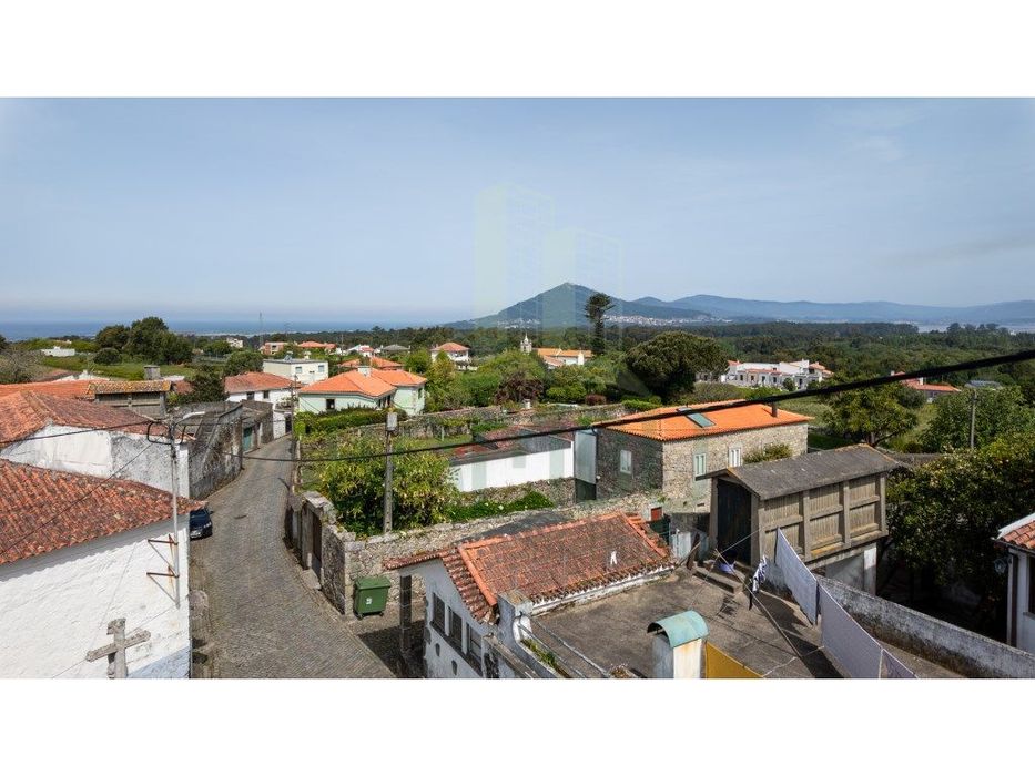 Moledo - Andar Moradia T2 duplex com vista mar