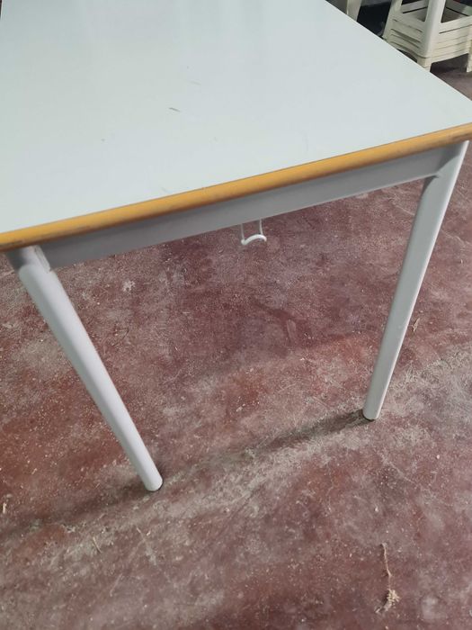 Vendo Diverso Material de Escritório