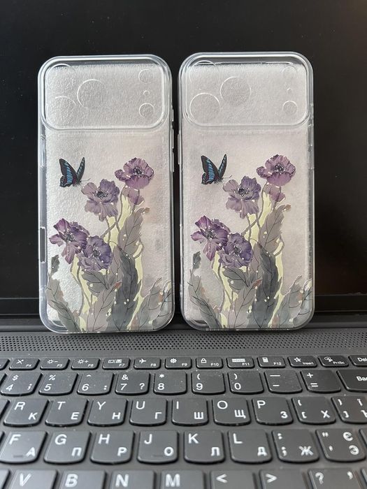 Чохли на iPhone 17
