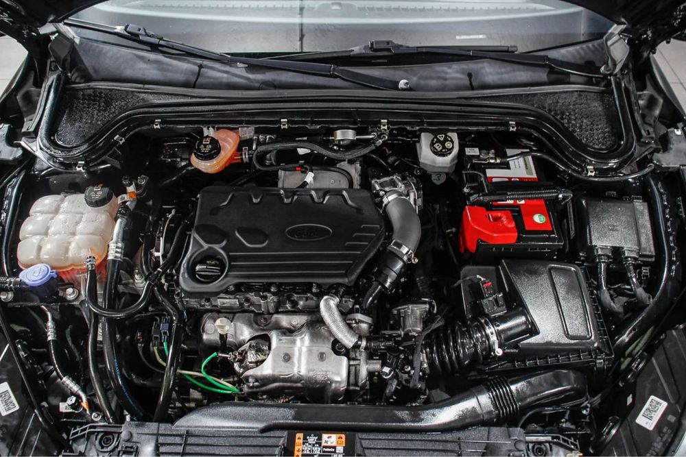 Ford Focus SW 1.5 EcoBlue Active (2020) – 101.000 km  Com garantia de stand de 16 meses de todas as peças.
