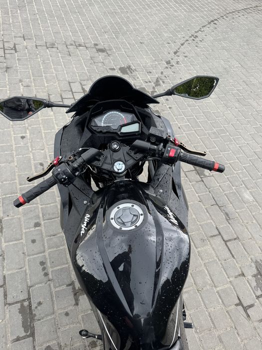 Kawasaki ninja 300 2017
